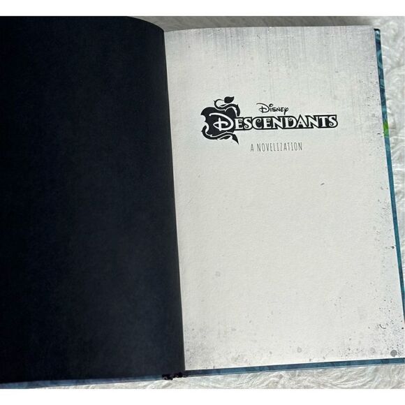 Disney Descendents Novelization of the Disney Chanel Original Movie - Picture 2 of 4